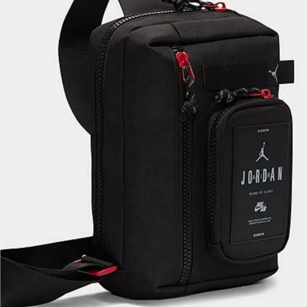Jordan Hesi Crossbody Bag- Black